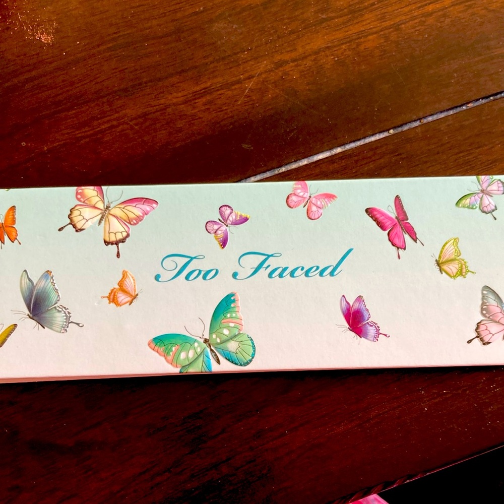 Too Faced Too Femme Palette